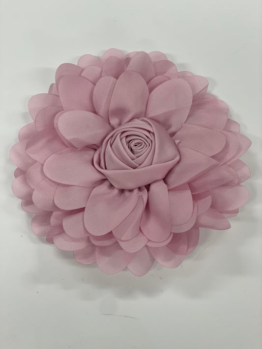 Pretty Pink Flower Brooch