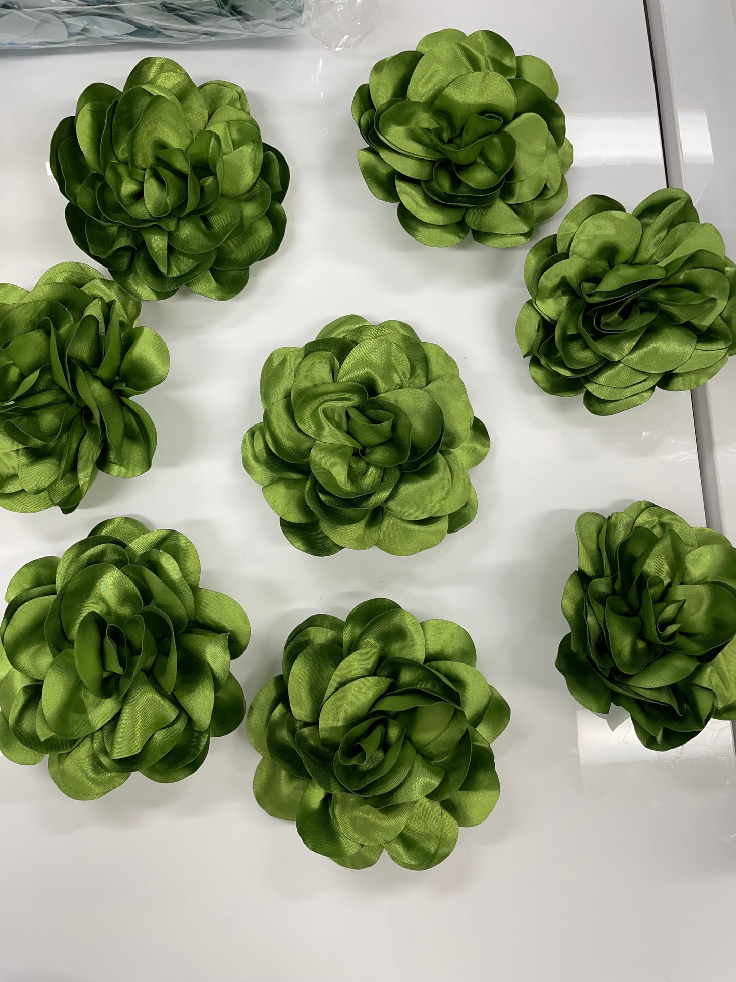 Gorgeous Green Flower Brooch